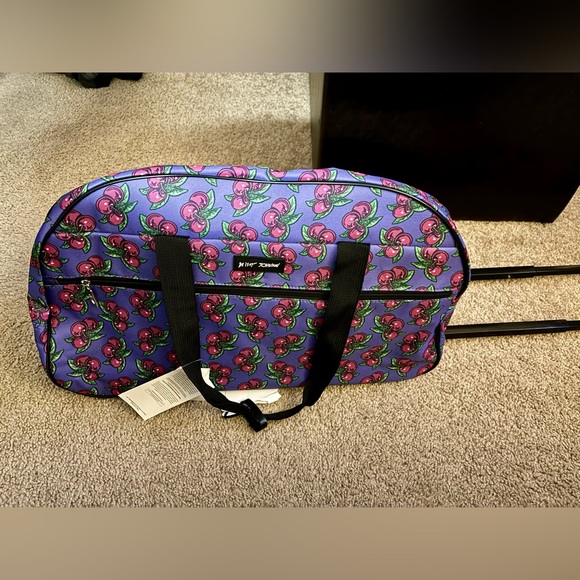 Betsey Johnson Weekender Carry On Luggage with Wheels- Cherry Pie - Picture 7 of 9